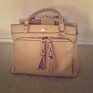 Tan tote bag