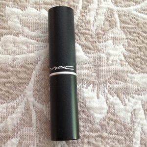 MAC matchmaster concealer