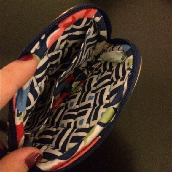 Vera Bradley Wristlet / Wallet - Picture 2 of 3
