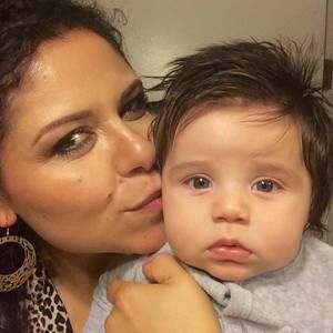 Meet your Posher, Adriana