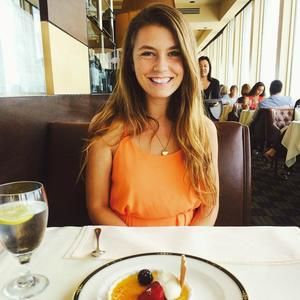 Meet your Posher, Zoë