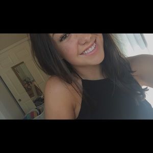 Meet your Posher, Delaney