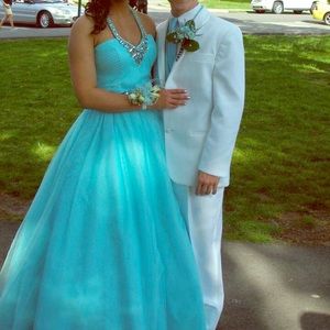 Blue prom dress