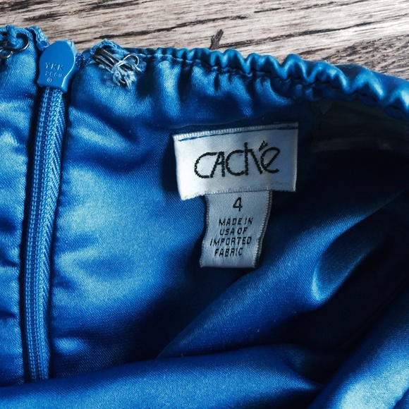 Blue short formal dress - Picture 3 of 3