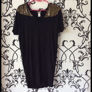 H&M Loose Embellished Tshirt  Dress