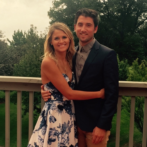 Meet your Posher, Hannag