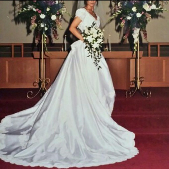 Jasmine Bridal Kim James Couture Wedding Gown Sz 6