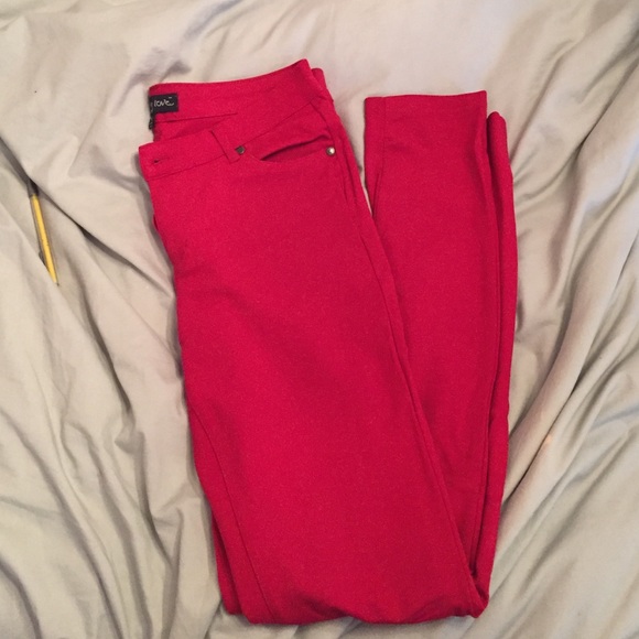 red stretch pants