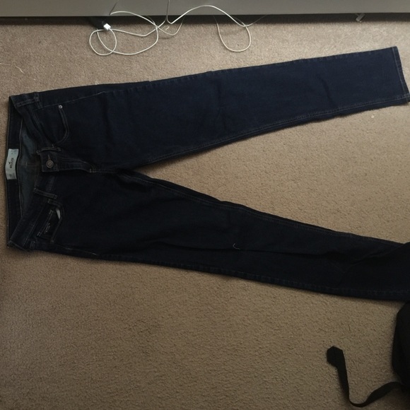 Hollister Dark Wash Jeans