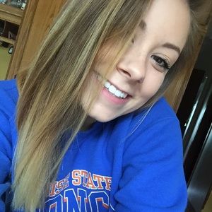 Meet your Posher, Carly