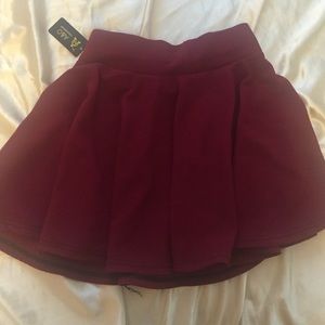 ✨Wine color skater skirt new with tags✨