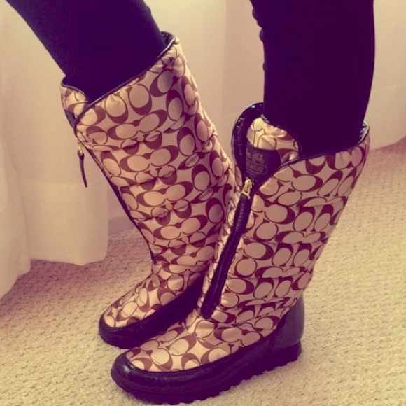 Coach Snow Boots