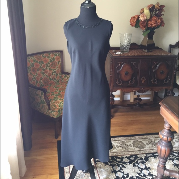 Donna Morgan Dresses & Skirts - Donna Morgan cocktail dress. 6 NWOT