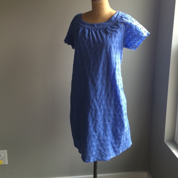 Eye lit dress