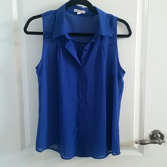 Cobalt blue sleeveless button down blouse - Picture 1 of 2