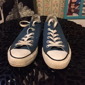 Blue Converses in Good Condition