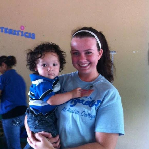 Meet your Posher, Amanda - Picture 1 of 1