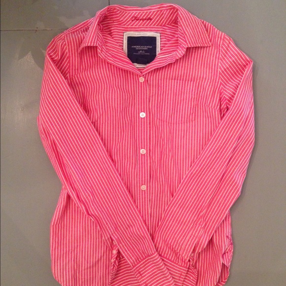 American eagle button down