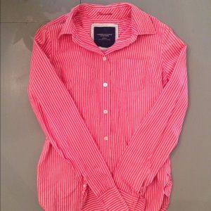 American eagle button down