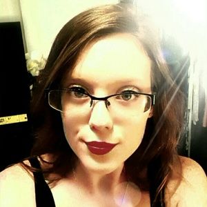 Meet your Posher, Bethany