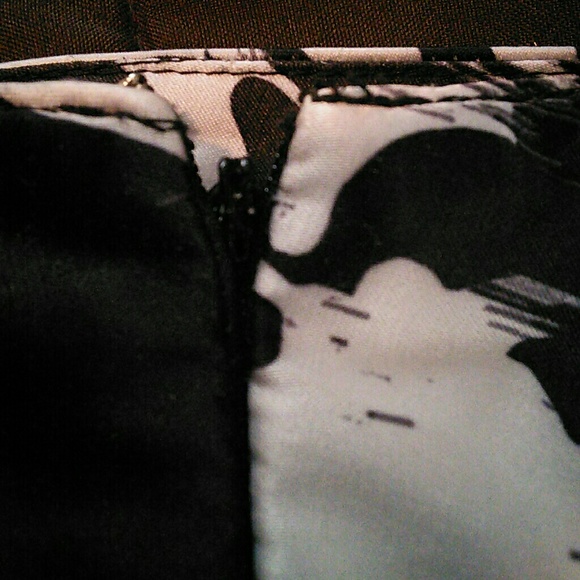 Skirt - Picture 2 of 2