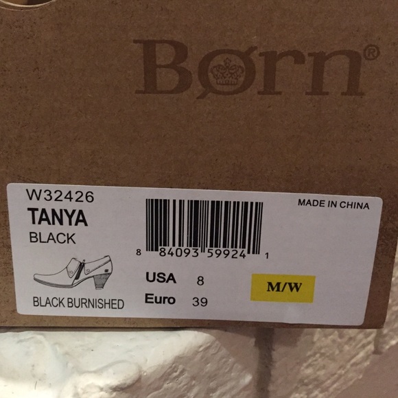 Born boot shoe