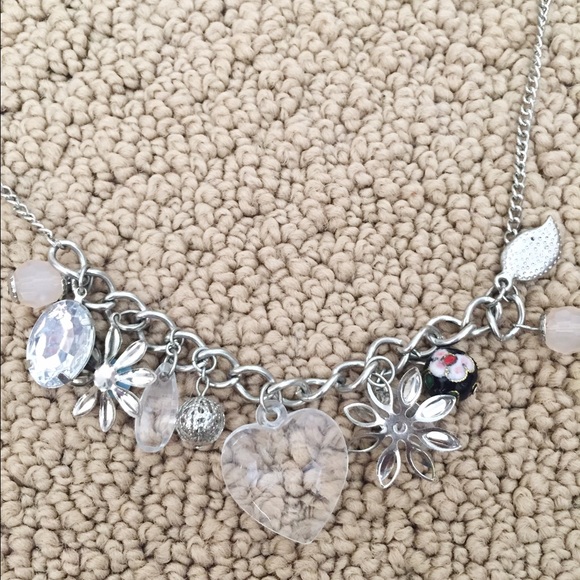 Necklace - Picture 4 of 4