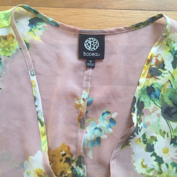 💥final reduction💥Bobeau wrap front top - Picture 2 of 2