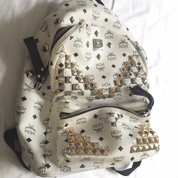 MCM stark backpack -Medium White