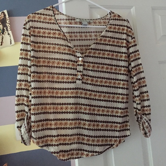 Soft American Rag blous-ish shirt. Size Medium