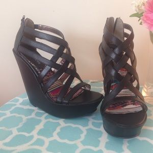 Madden Girl Strappy Black Wedge