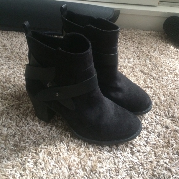 Small black booties