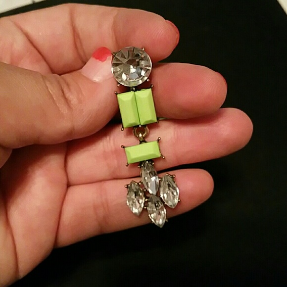 💖Lime green statement earrings - Picture 2 of 2