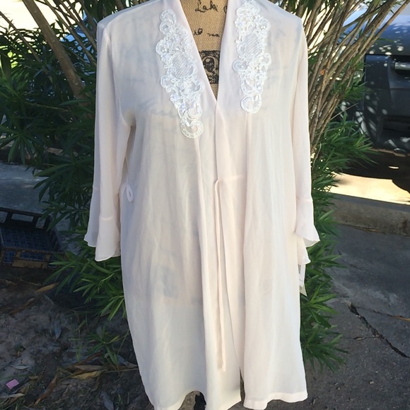 Night wear - Picture 1 of 4