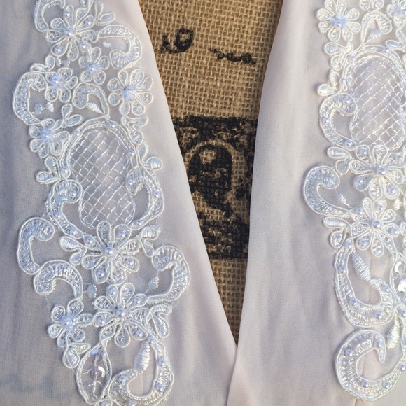 Night wear - Picture 2 of 4