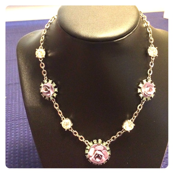 Express Necklace