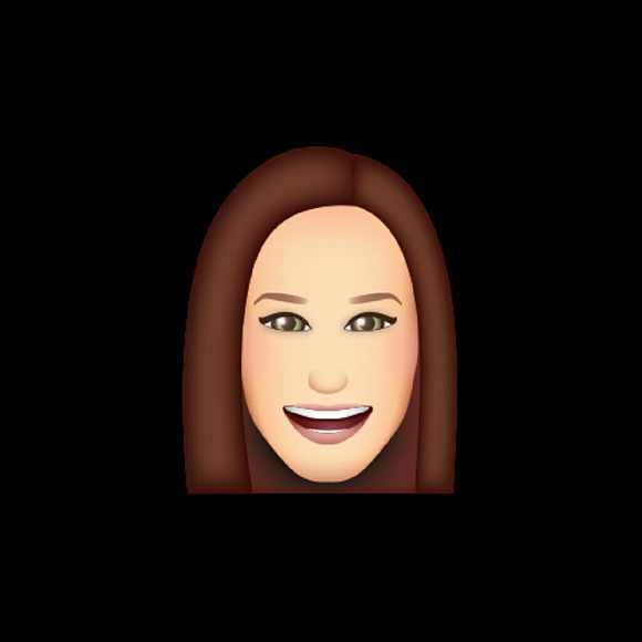 Meet your Posher, Gina - Picture 3 of 4