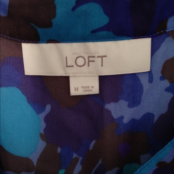 Loft Sleeveless Ruffled Blouse - Picture 4 of 4