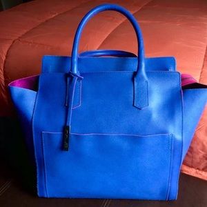 SOLD | Innue Saffiano Leather Tote