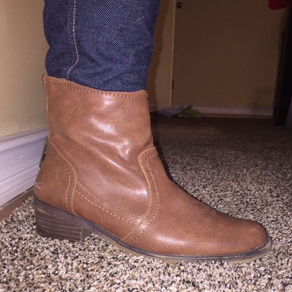 Light Brown Ankle Boots - Picture 4 of 4