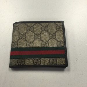 Authentic Gucci wallet