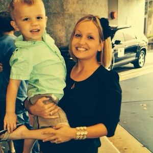 Meet your Posher, Crystal