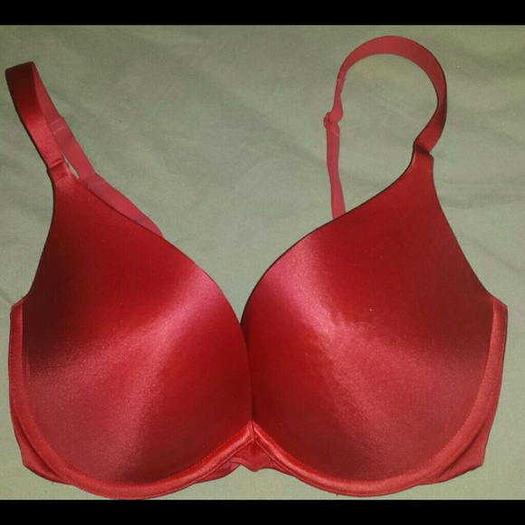 Victoria Secret 34DD Bra
