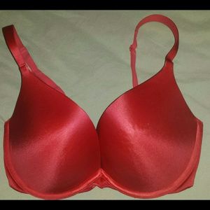Victoria Secret 34DD Bra
