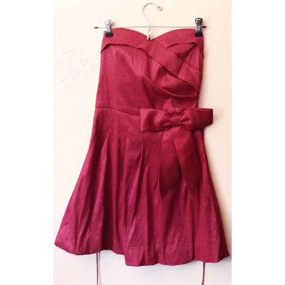 Cute dress with bow