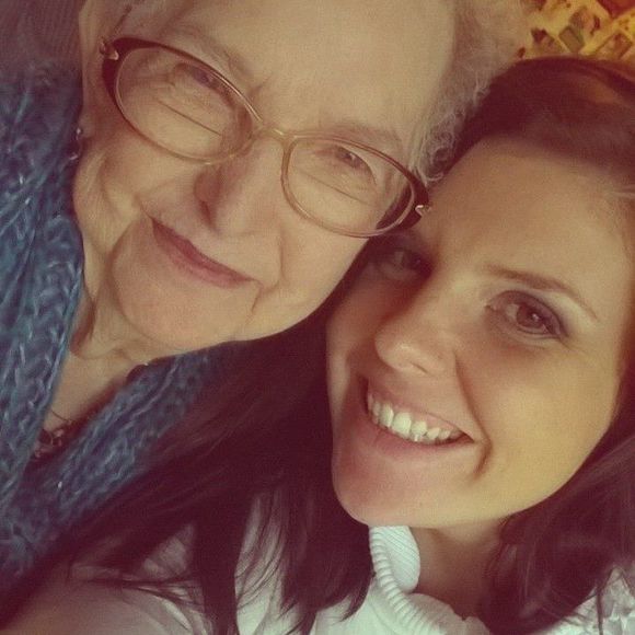 Meet your Posher, Heather - Picture 1 of 1