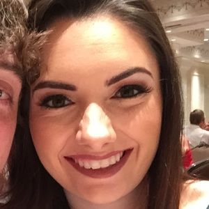 Meet your Posher, Elyssa