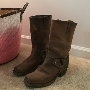 Frye Western Belted Harness Boots sz 8