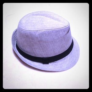 Grey fedora with black ribbon detail