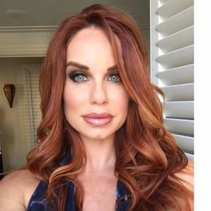 Meet your Posher, Melanie